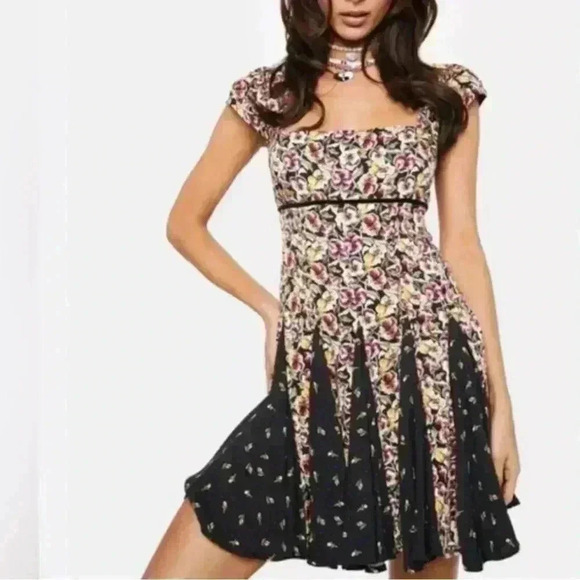 Free People Ponderosa Dress size med with tags - Picture 1 of 6